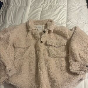 Le Lis Cream Sherpa Jacket